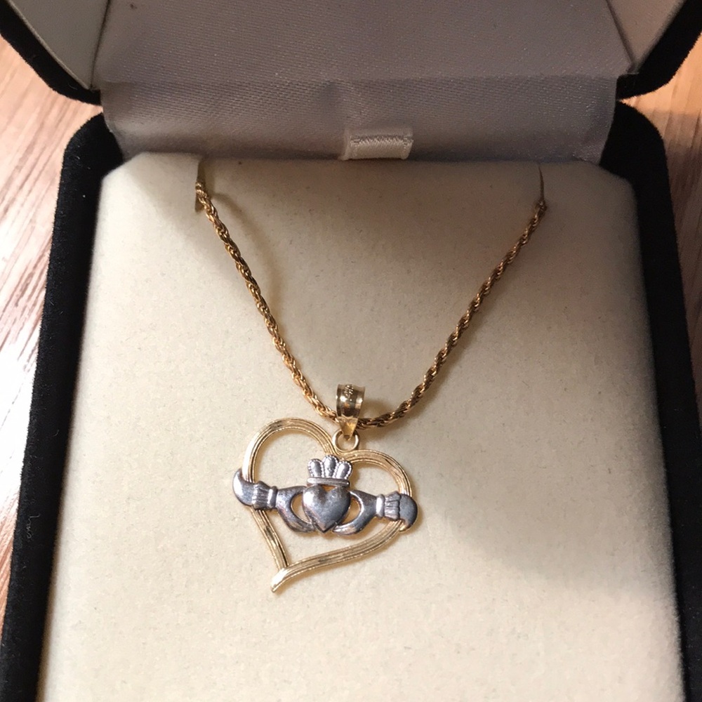 14k Two Tone Irish Heart Claddagh Necklace Pendent